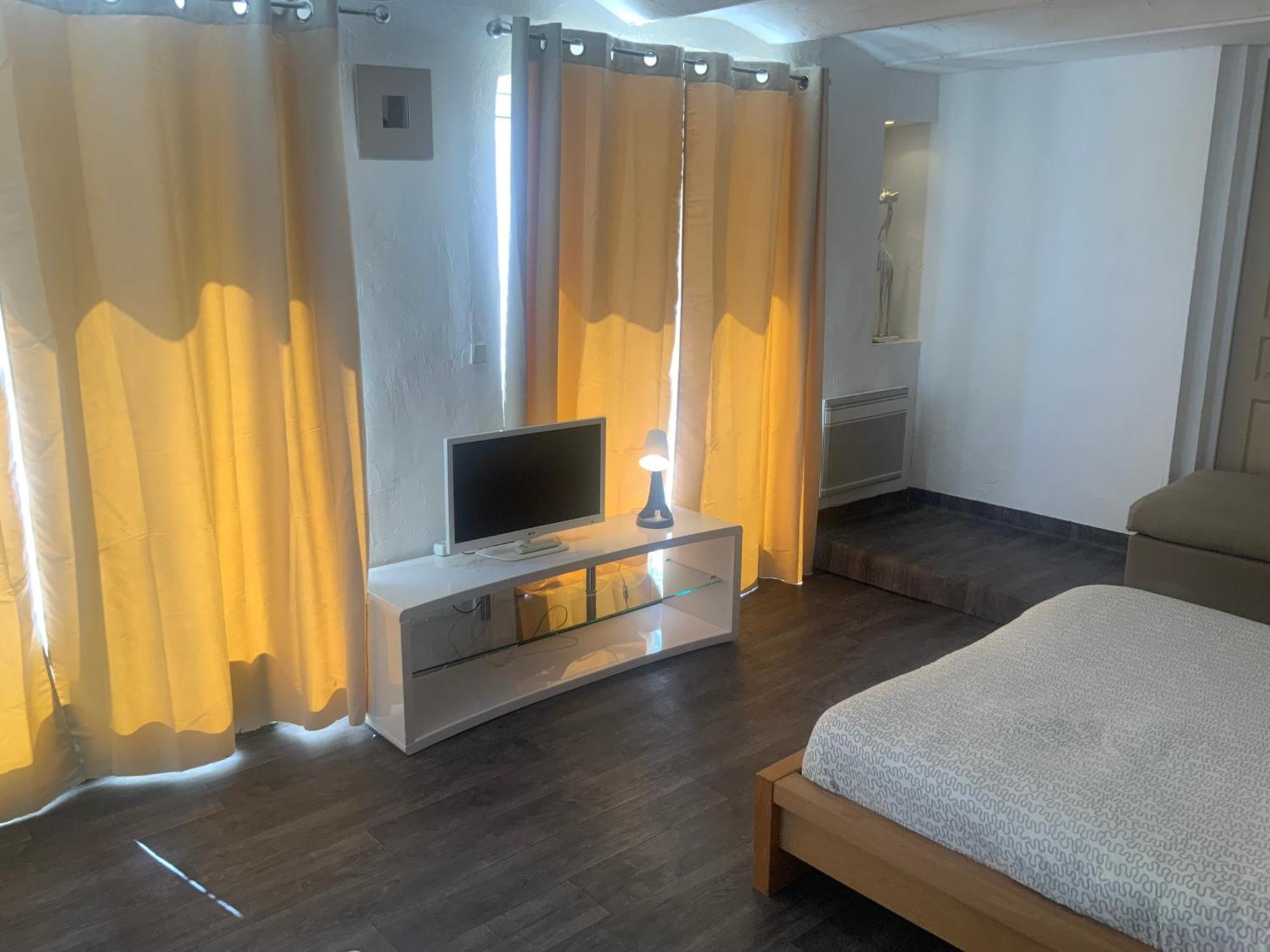 Ferienwohnung Pour 4 Face A La Piscine Marseilles Exterior foto