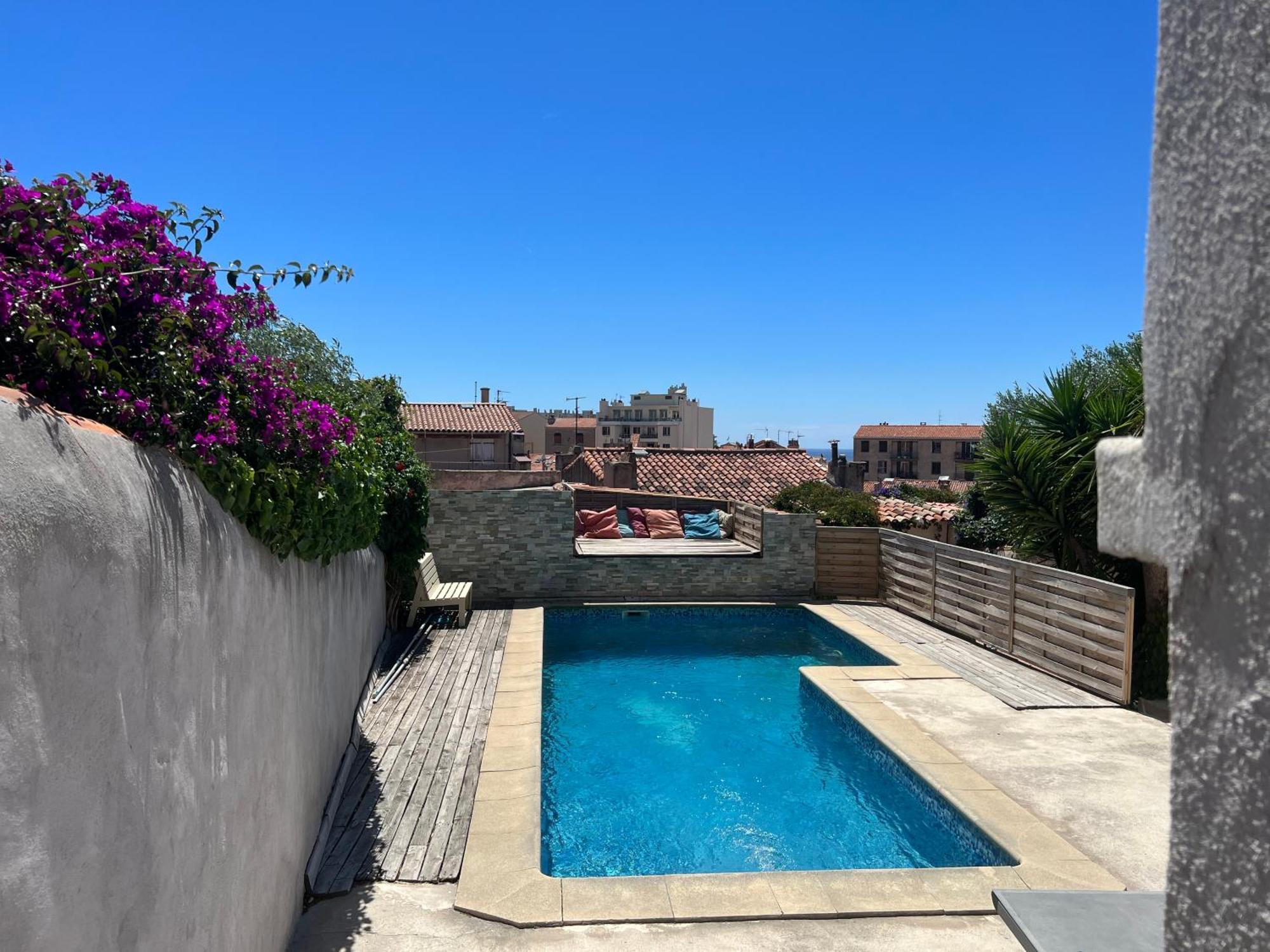 Ferienwohnung Pour 4 Face A La Piscine Marseilles Exterior foto